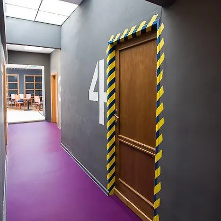 Hostel Factory *